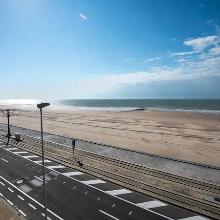 In With Stunning Sea Views * Oostende