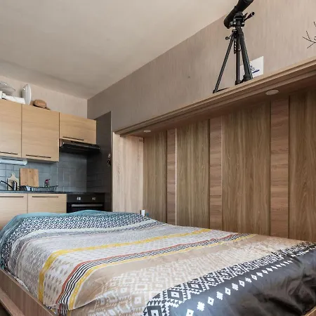 Contemporary In With Balcony Apartment Ostend