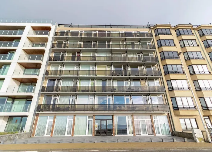 In With Stunning Sea Views * 奥斯滕德