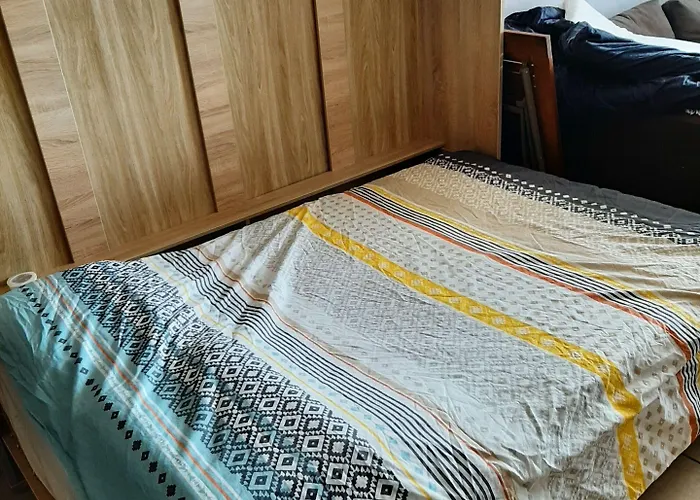 In With Stunning Sea Views